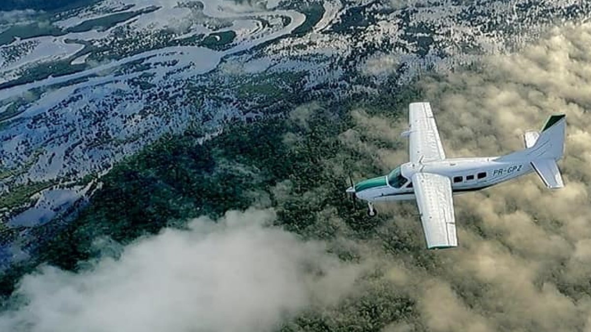 Les Avions Du Bout Du Monde Guyane LES AVIONS DU BOUT DU MONDE | FranceTvPro.fr